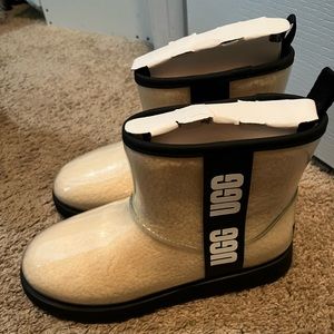Classic clear mini UGG